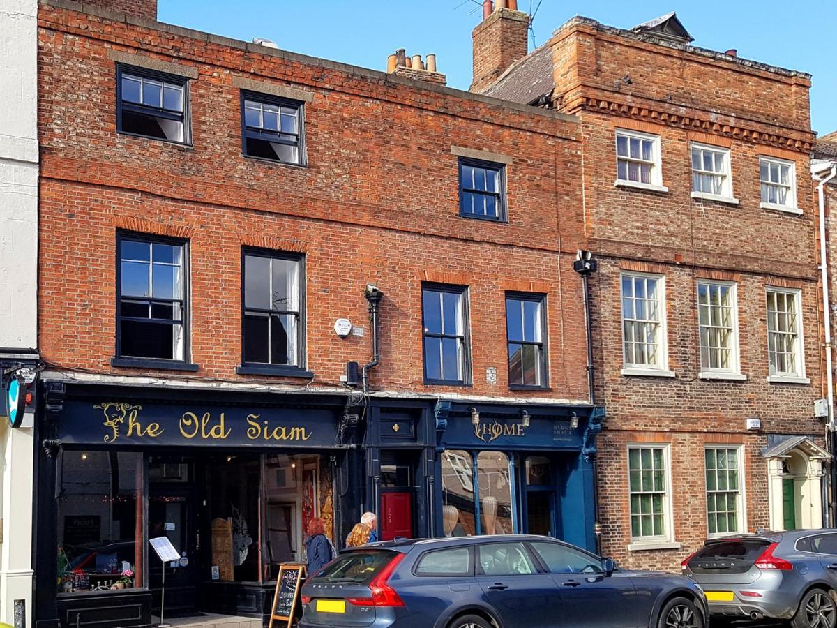 Maison Parfaite Yo1 - Exquisite 400 Year Old, City Centre Townhouse ยอร์ค ภายนอก รูปภาพ