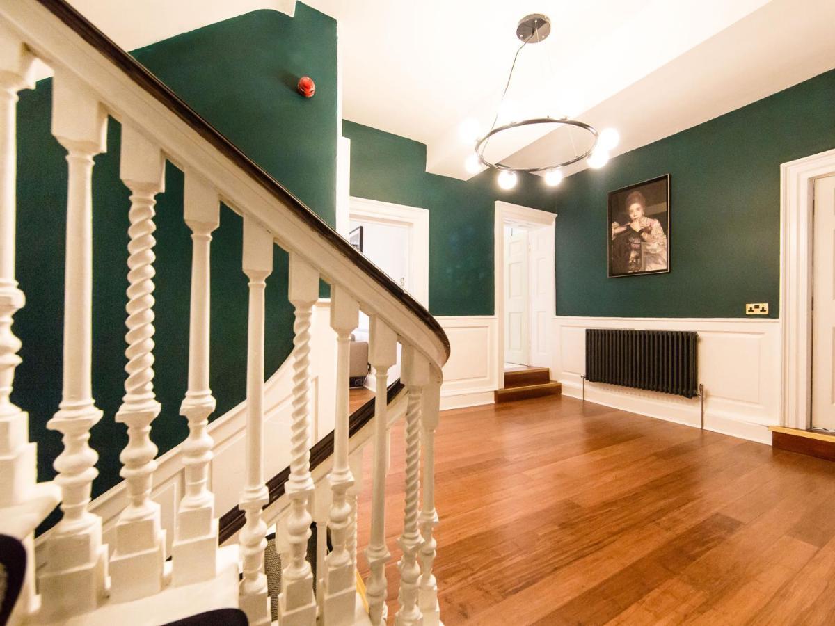 Maison Parfaite Yo1 - Exquisite 400 Year Old, City Centre Townhouse ยอร์ค ภายนอก รูปภาพ