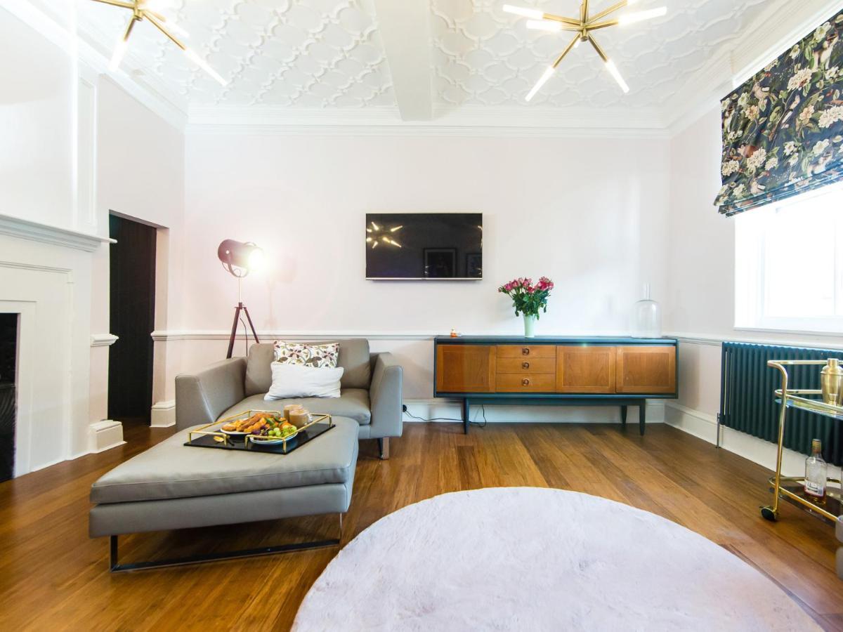 Maison Parfaite Yo1 - Exquisite 400 Year Old, City Centre Townhouse ยอร์ค ภายนอก รูปภาพ