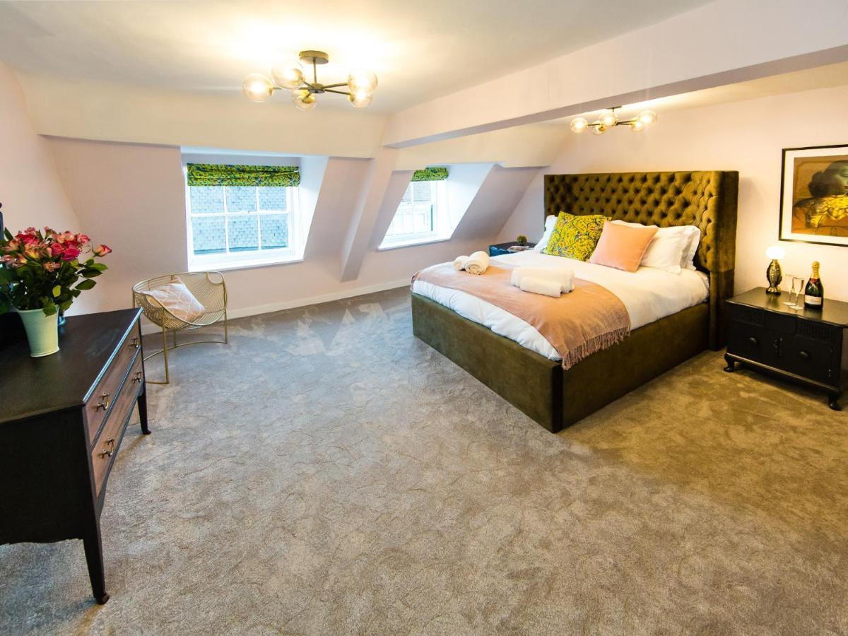 Maison Parfaite Yo1 - Exquisite 400 Year Old, City Centre Townhouse ยอร์ค ภายนอก รูปภาพ