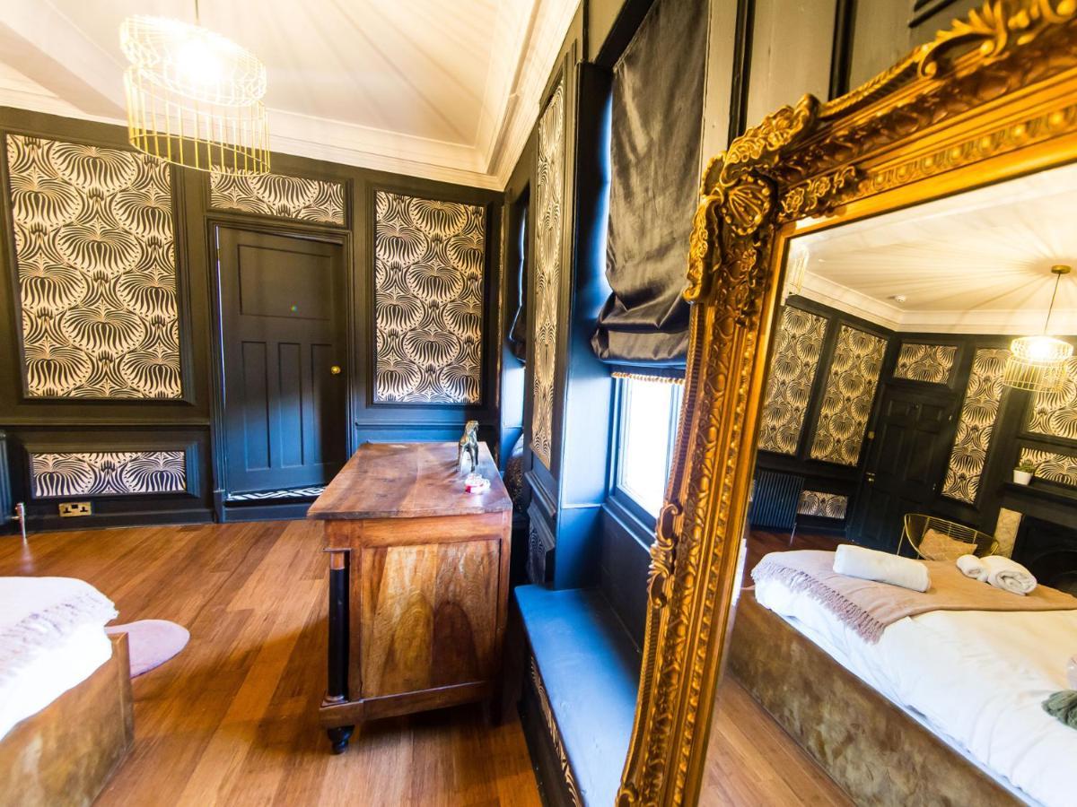 Maison Parfaite Yo1 - Exquisite 400 Year Old, City Centre Townhouse ยอร์ค ภายนอก รูปภาพ