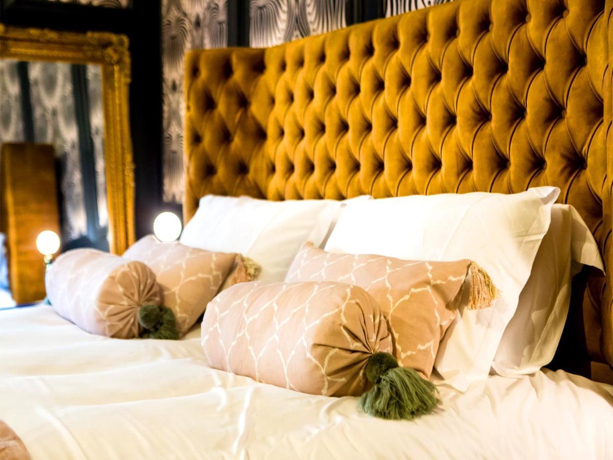 Maison Parfaite Yo1 - Exquisite 400 Year Old, City Centre Townhouse ยอร์ค ภายนอก รูปภาพ