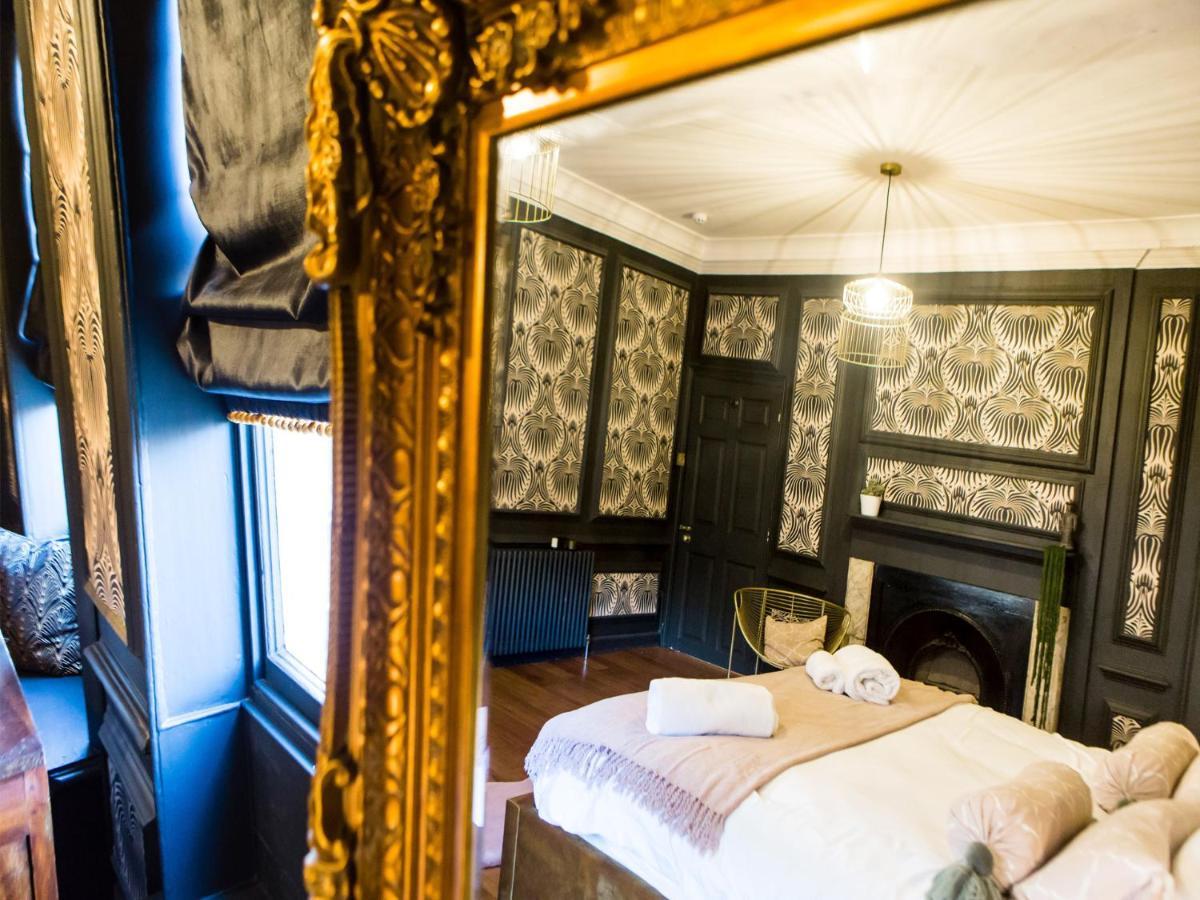 Maison Parfaite Yo1 - Exquisite 400 Year Old, City Centre Townhouse ยอร์ค ภายนอก รูปภาพ